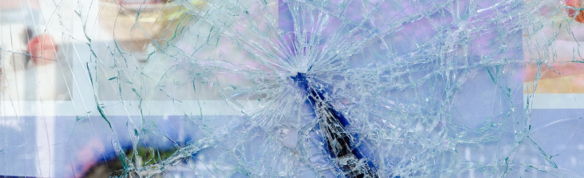 Window Broken Glass Repair in Boca Raton, FL