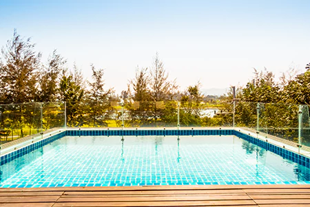 Cost of Glass Pool Fence Repair in Boca Raton, FL