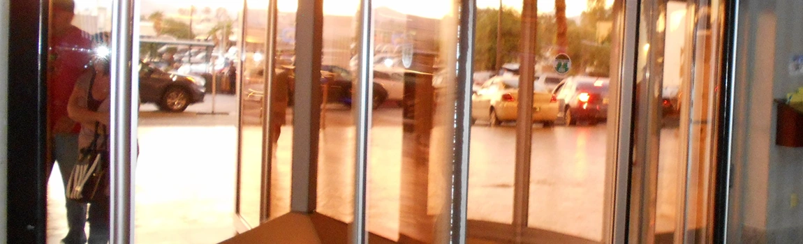Storefront Glass Repair Cost in Boca Raton, FL
